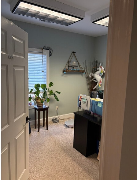 More Photos Of 223 Bulifants Blvd, Williamsburg Medical For Lease