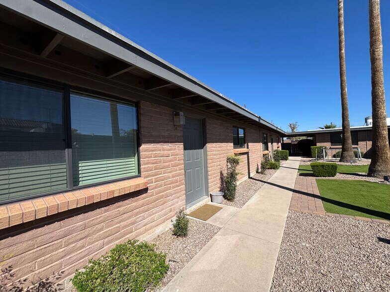 More Photos Of 1002 E Lester St, Tucson Apartments For Sale
