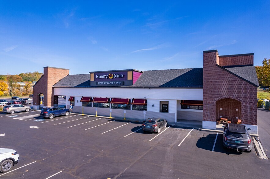 More Photos Of 10 Benning St, West Lebanon Unknown For Lease