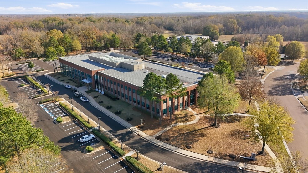Primary Photo Of 3742 Tyndale Dr, Memphis Office For Lease