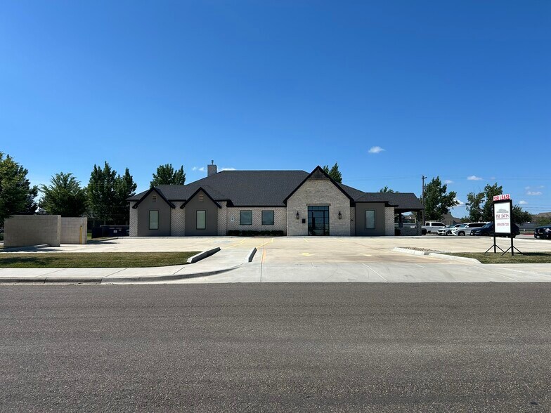 Primary Photo Of 7469 Pennsylvania Dr, Amarillo Office For Lease
