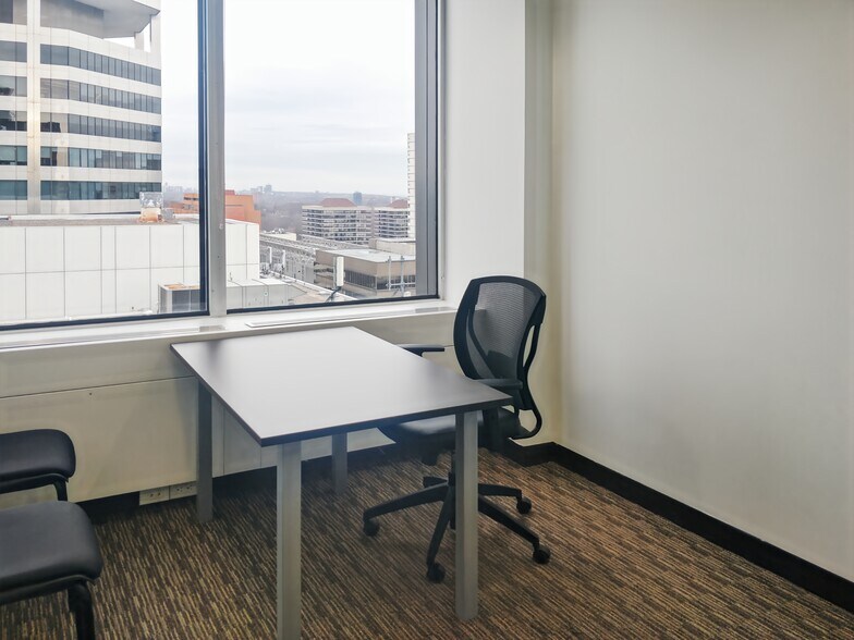 More Photos Of 2 St Clair Ave E, Toronto Coworking Space