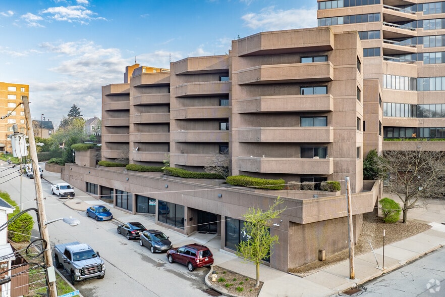 More Photos Of 1301 Grandview Ave, Pittsburgh Office For Sale