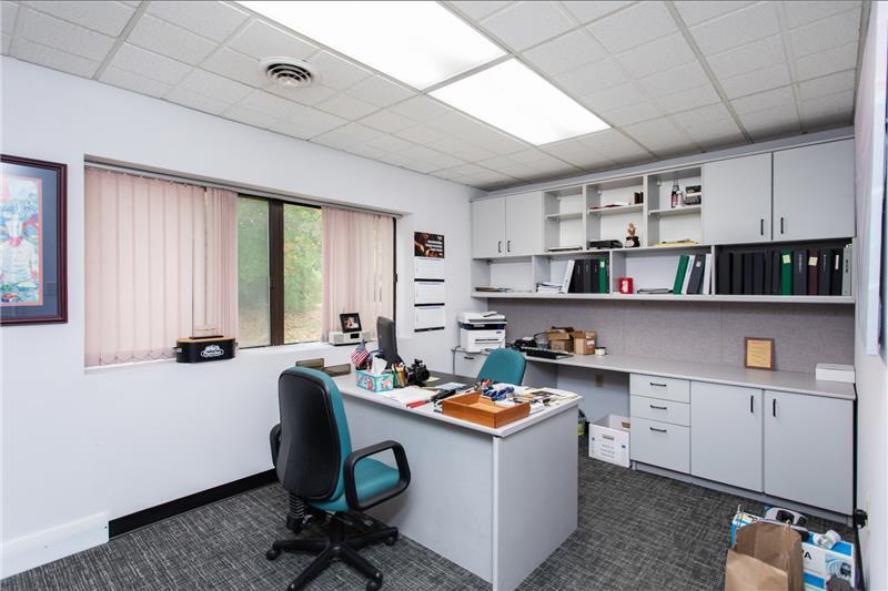 More Photos Of 601 Columbia St, Cohoes Office For Sale