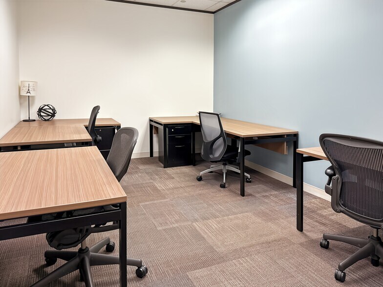 More Photos Of 9442 Capital Of Texas Hwy N, Austin Coworking Space