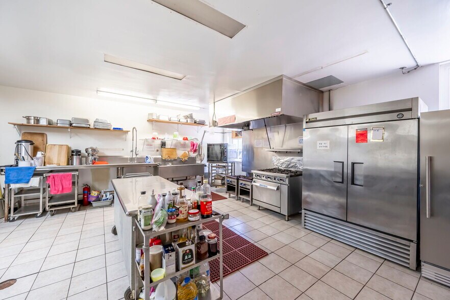 More Photos Of 7740 Cherokee Rd, Richmond Religious Facility For Sale