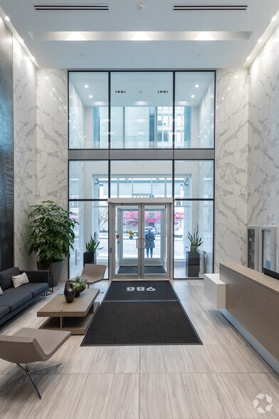 More Photos Of 988 W Broadway, Vancouver Office For Lease