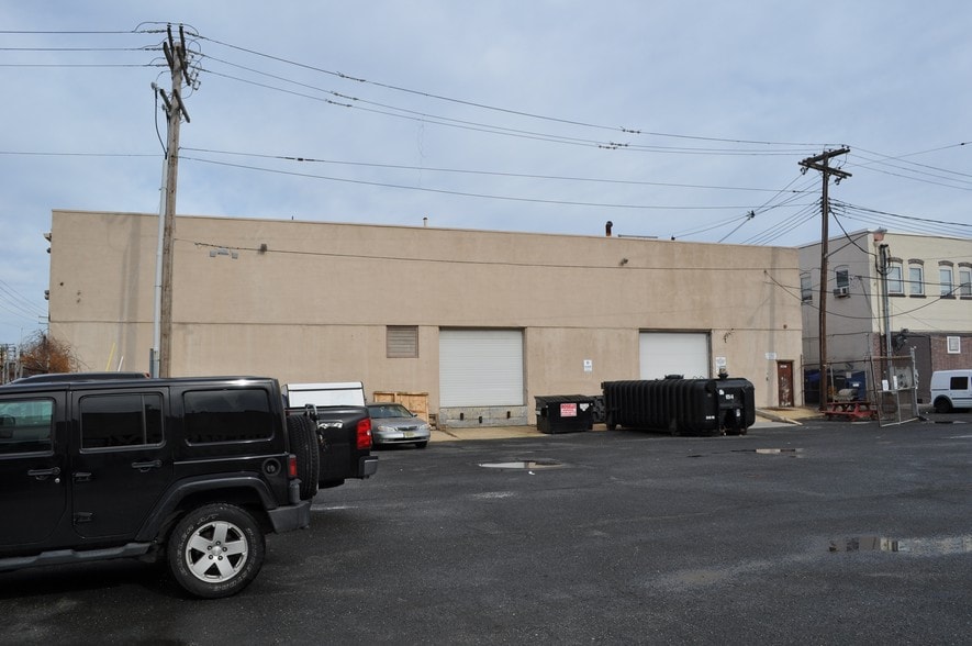 More Photos Of 814 Asbury Ave, Asbury Park Warehouse For Lease