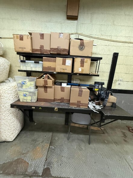 More Photos Of 4541-4545 39th St, Long Island City Warehouse For Lease