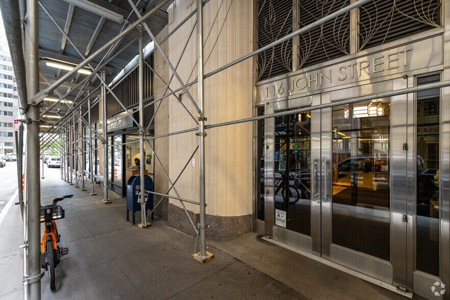 More Photos Of 1 Platt St, New York Apartments For Lease