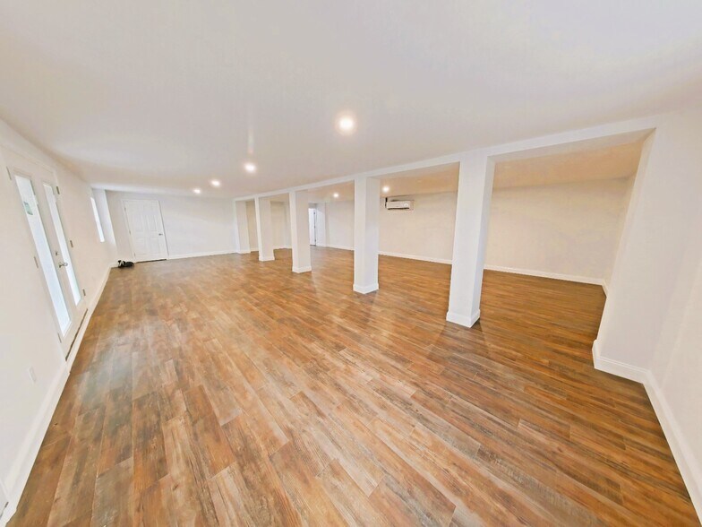 More Photos Of 14860 Lebanon Rd, Old Hickory General Retail For Sale