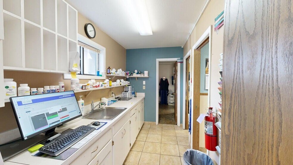 More Photos Of 1321 N 27th St, Billings Medical For Sale