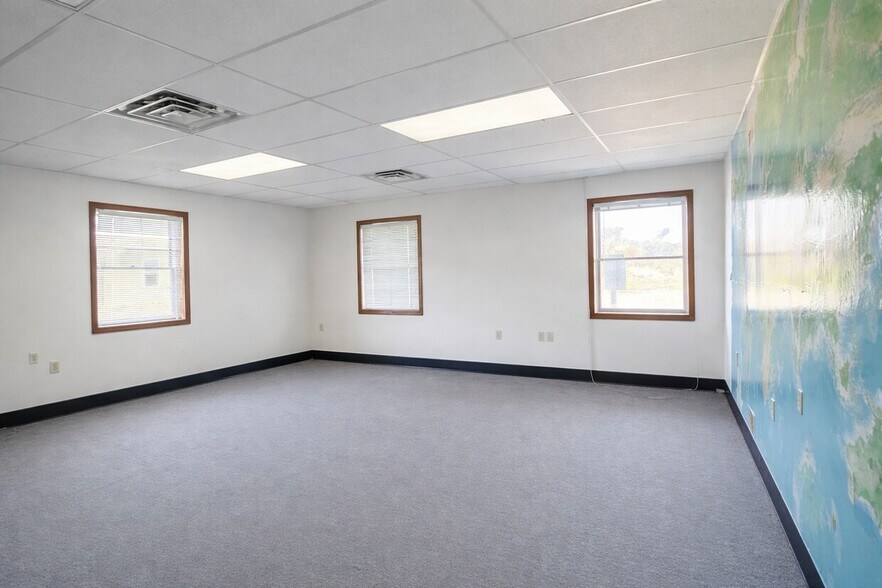 More Photos Of , Butler Unknown For Sale