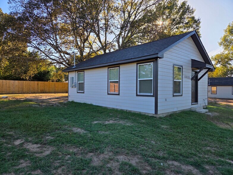 More Photos Of , Chandler Specialty For Sale