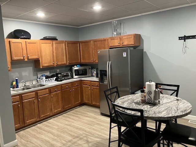 More Photos Of 3761 Teays Valley Rd, Hurricane Medical For Sale