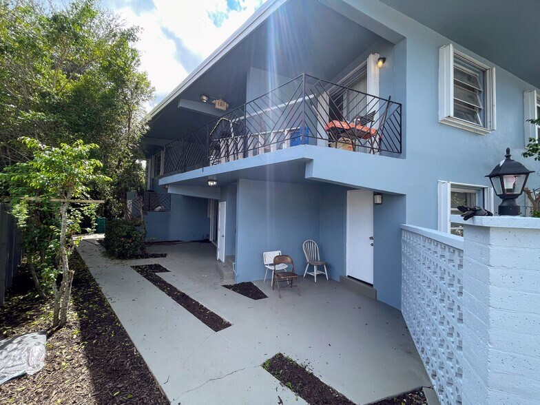 More Photos Of 3760 SW 1st St, Fort Lauderdale Apartments For Sale