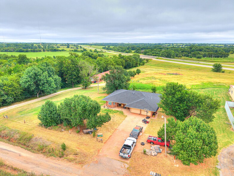 More Photos Of 2830 N MacArthur Ave, Blanchard Apartments For Sale