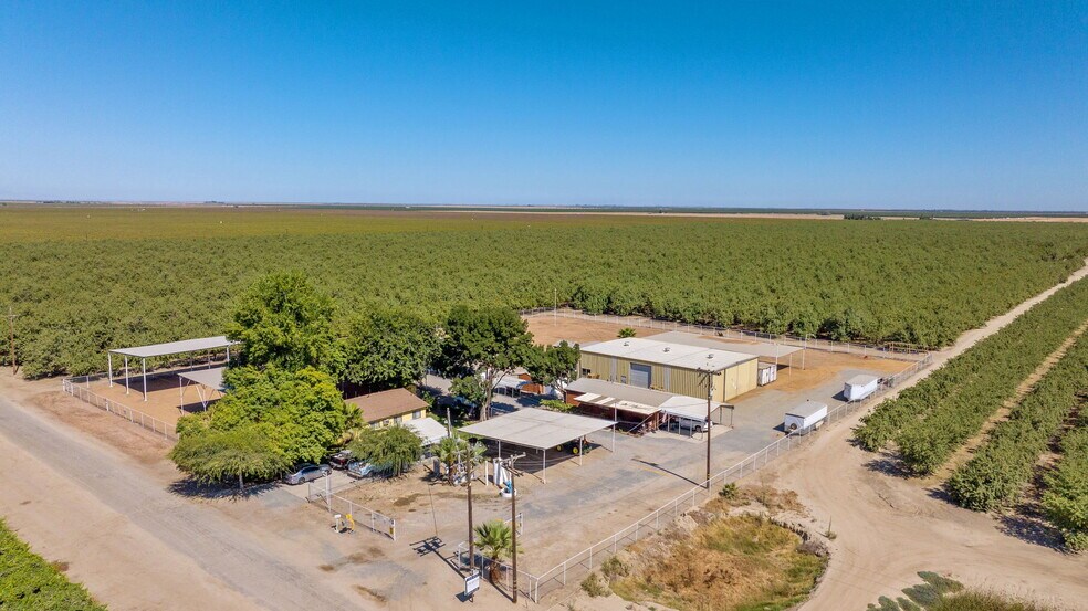 Primary Photo Of 28548 Woollomes Rd, Wasco Land For Sale