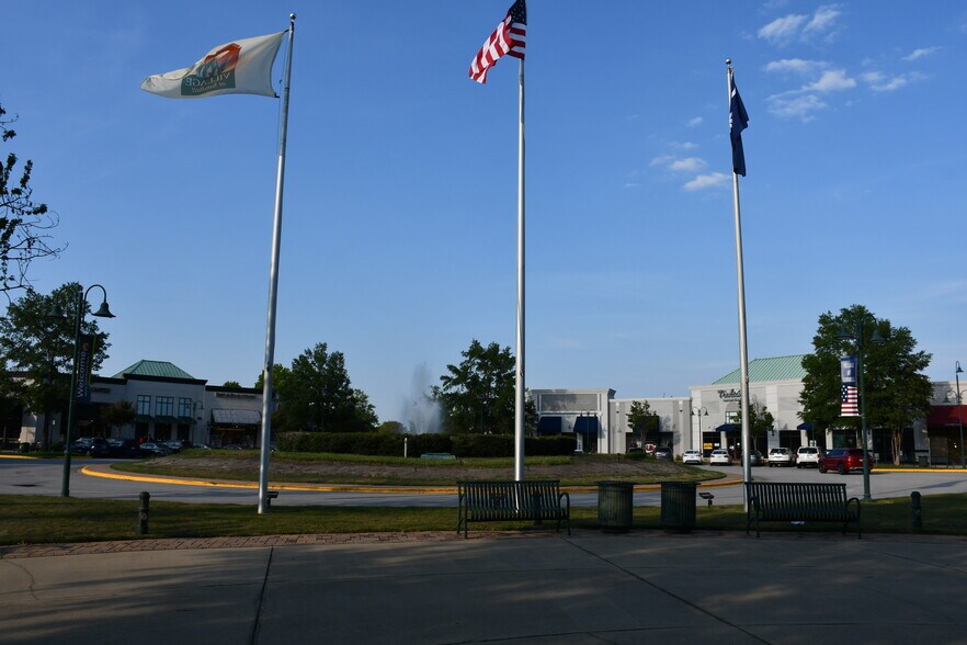 More Photos Of 481 Town Center Pl, Columbia Unknown For Lease