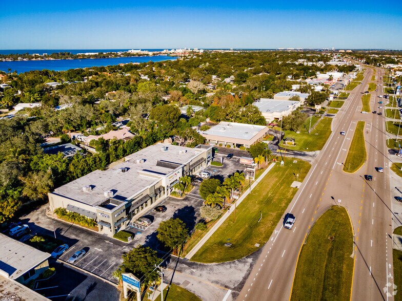 More Photos Of S Tamiami Trl, Sarasota Unknown For Lease