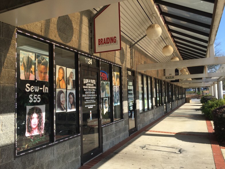 More Photos Of 1096-1136 Mount Zion Rd, Morrow Unknown For Lease