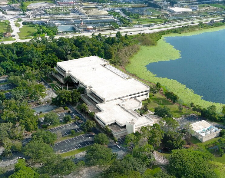 More Photos Of 555 Lake Border Dr, Apopka Office For Sale