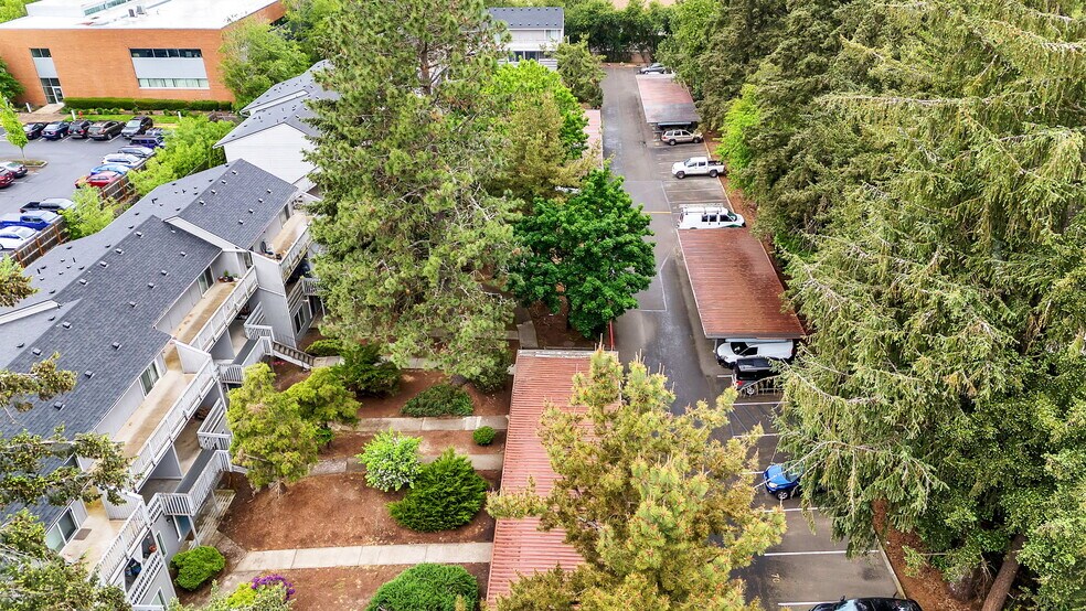 More Photos Of 9350 SW Hall Blvd, Tigard Apartments For Sale