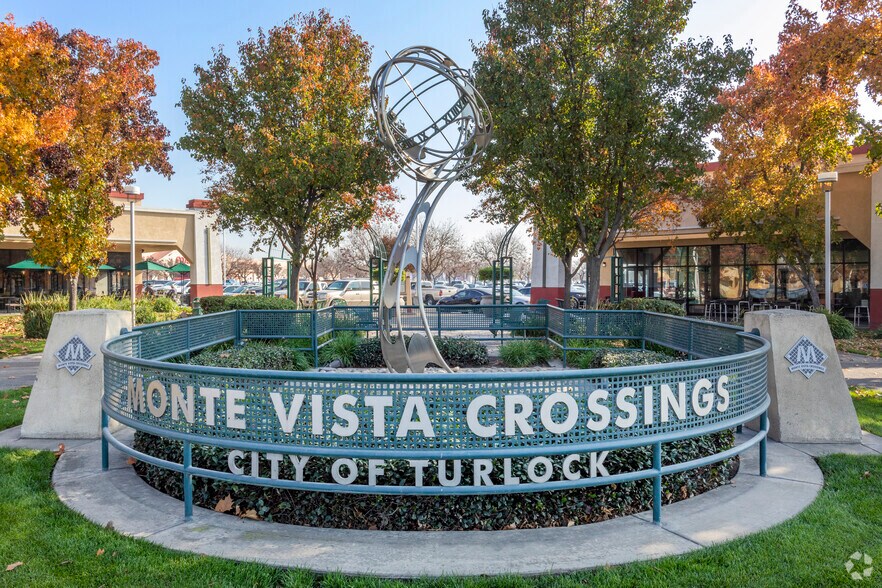 More Photos Of 2800 Countryside Dr, Turlock Unknown For Lease