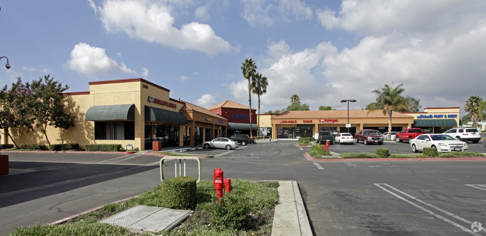 Primary Photo Of 1386-1490 E Foothill Blvd, Upland Unknown For Lease