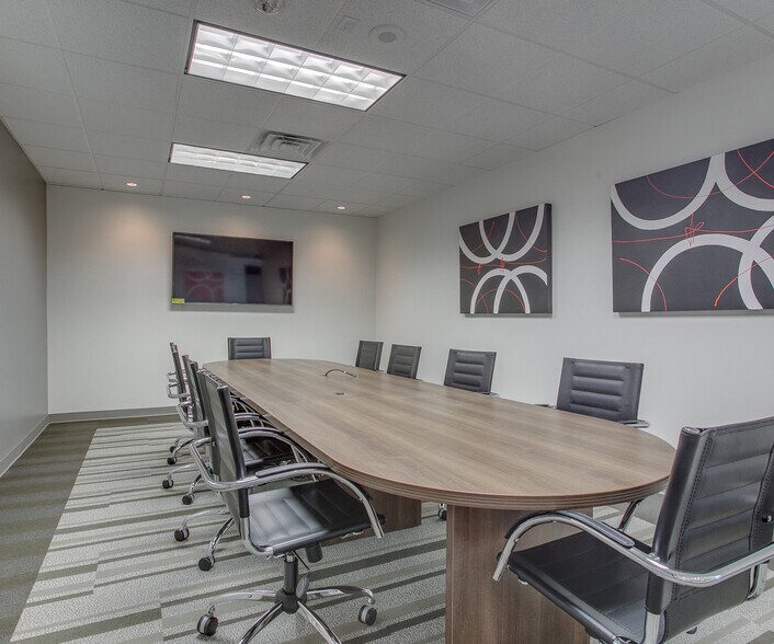 More Photos Of 13601 Preston Rd, Dallas Coworking Space