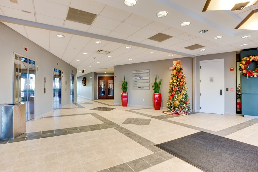 More Photos Of 10304 Spotsylvania Ave, Fredericksburg Office For Lease