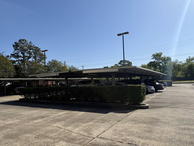 More Photos Of 1240 Blalock Rd, Houston Medical For Lease