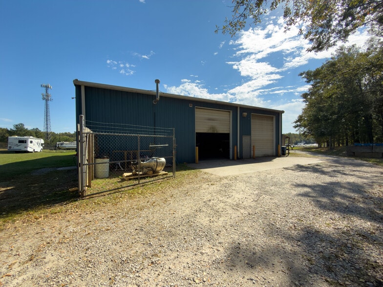 More Photos Of 1360 Upper Valley Falls Rd, Spartanburg Warehouse For Sale