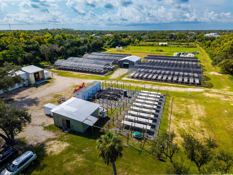 More Photos Of 6901 Hendry Creek Dr, Fort Myers Specialty For Sale