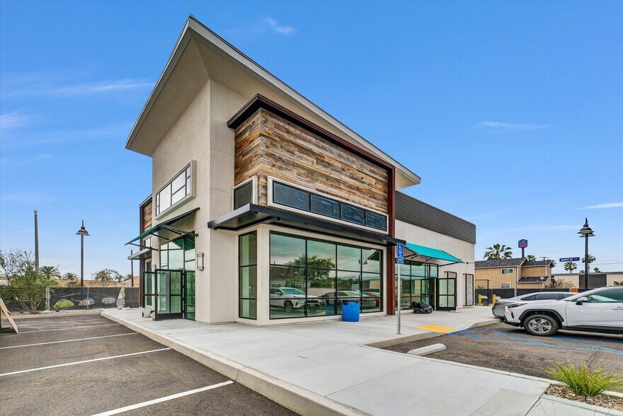 More Photos Of 539 N H St, San Bernardino Fast Food For Sale