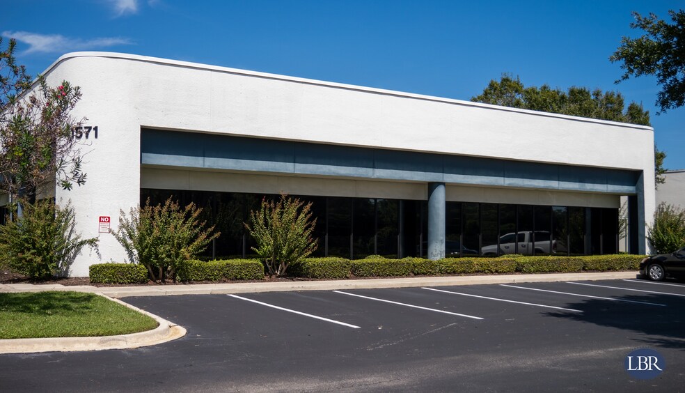 More Photos Of 1571 NE Robert J Conlan Blvd, Palm Bay Unknown For Lease