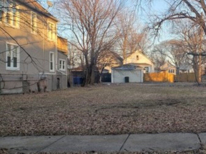More Photos Of , Chicago Land For Sale