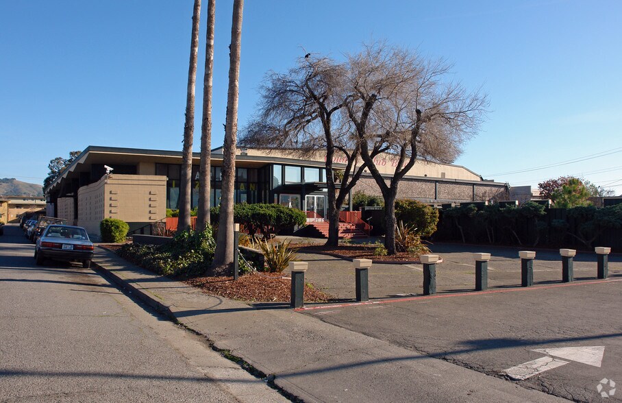 More Photos Of 88 Vivian St, San Rafael Freestanding For Sale