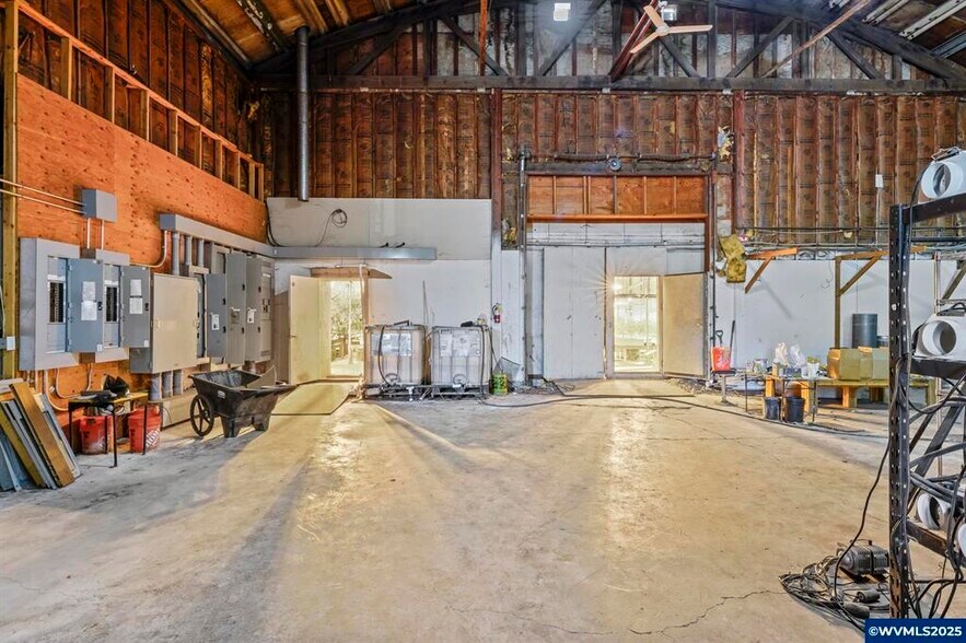 More Photos Of 1885 Anunsen Ct NE, Salem Warehouse For Sale