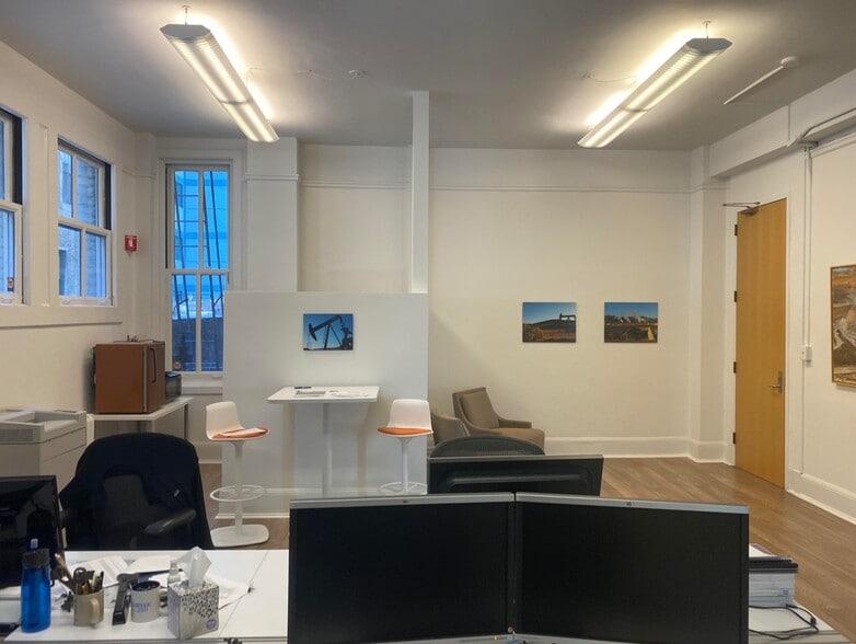 More Photos Of 230 California St, San Francisco Office For Lease