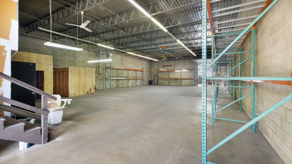 More Photos Of 4726 Blakiston St, Philadelphia Distribution For Sale