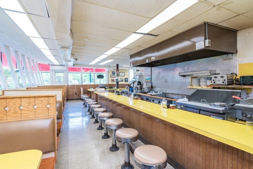 More Photos Of 7 Avenue A, Turners Falls Restaurant For Sale