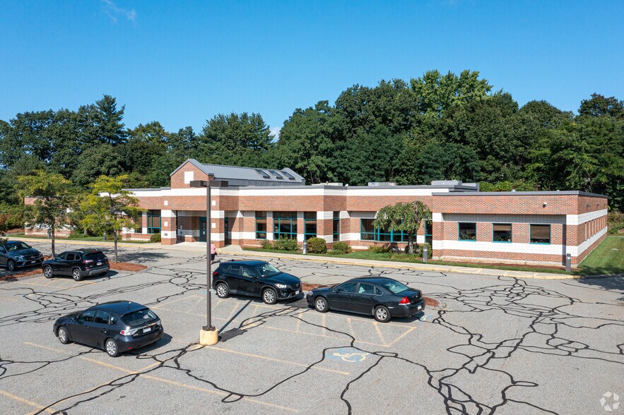 More Photos Of 370 Lunenburg St, Fitchburg Medical For Lease