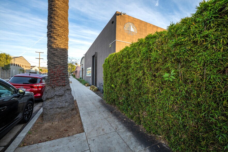 More Photos Of 1342 Coronado Ave, Long Beach Loft Creative Space For Lease