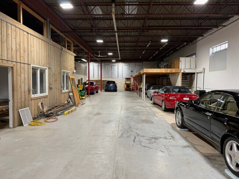 More Photos Of 172 Main St, South Portland Warehouse For Sale