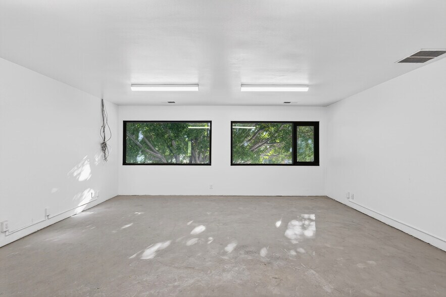 More Photos Of 5411 Valley Blvd, Los Angeles Warehouse For Lease