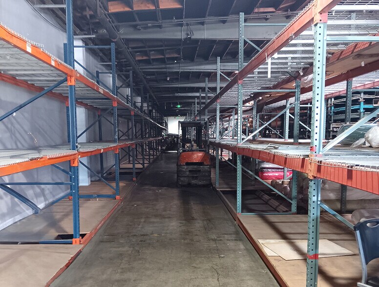 More Photos Of 3141-3161 E Washington Blvd, Los Angeles Manufacturing For Lease