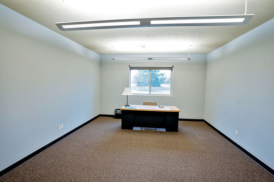 More Photos Of 6701 N Idaho Rd, Newman Lake Lodge Meeting Hall For Sale