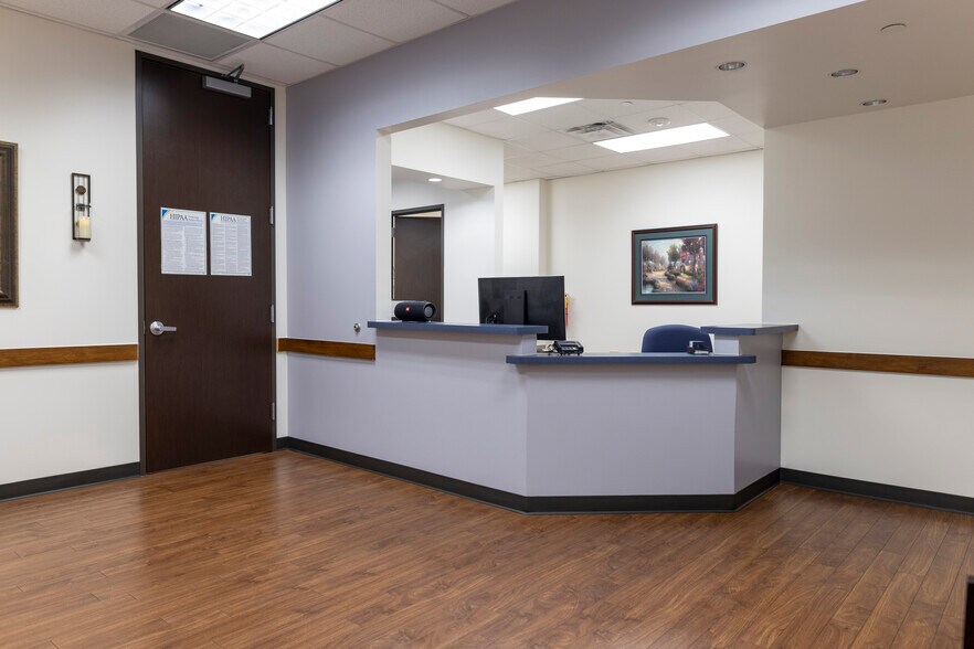 More Photos Of 11212 State Highway 151, San Antonio Medical For Lease