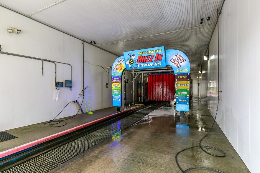 More Photos Of 671 Main St, Goodlettsville Carwash For Sale